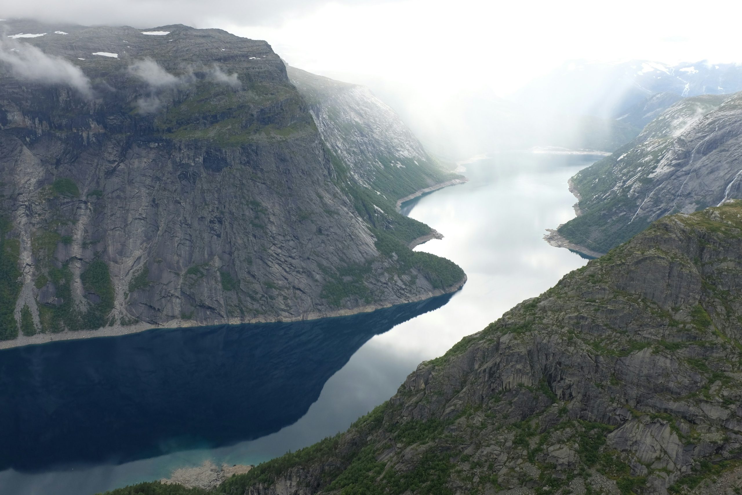 explore the breathtaking beauty of norway's fjords and immerse yourself in stunning natural landscapes.